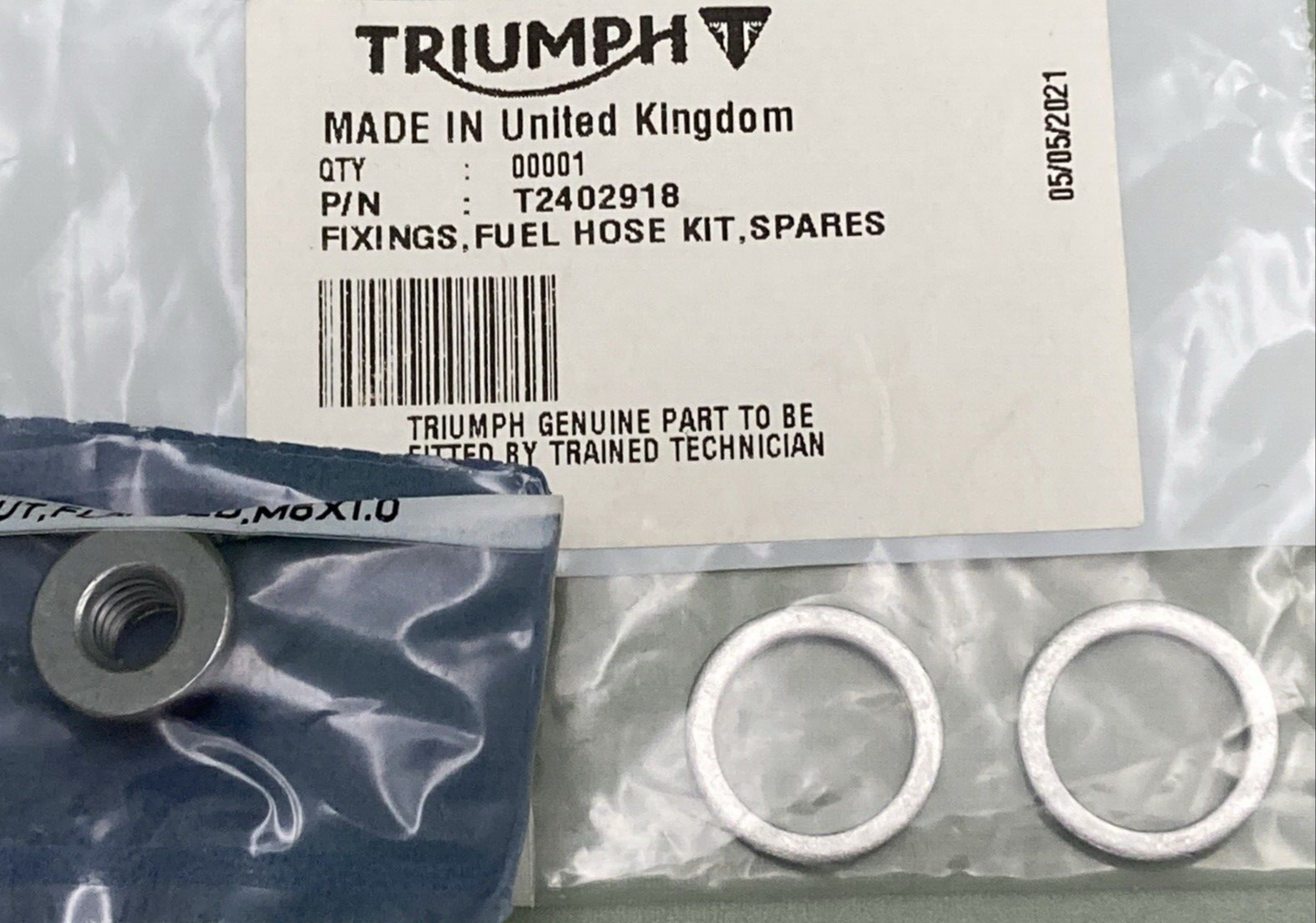 NEW GENUINE TRIUMPH T2402918 Fixings, Fuel Hose Kit, Spares