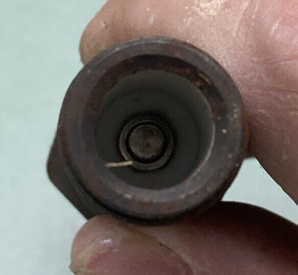 NEW GENUINE AUTOLITE AR10S SPARK PLUGS