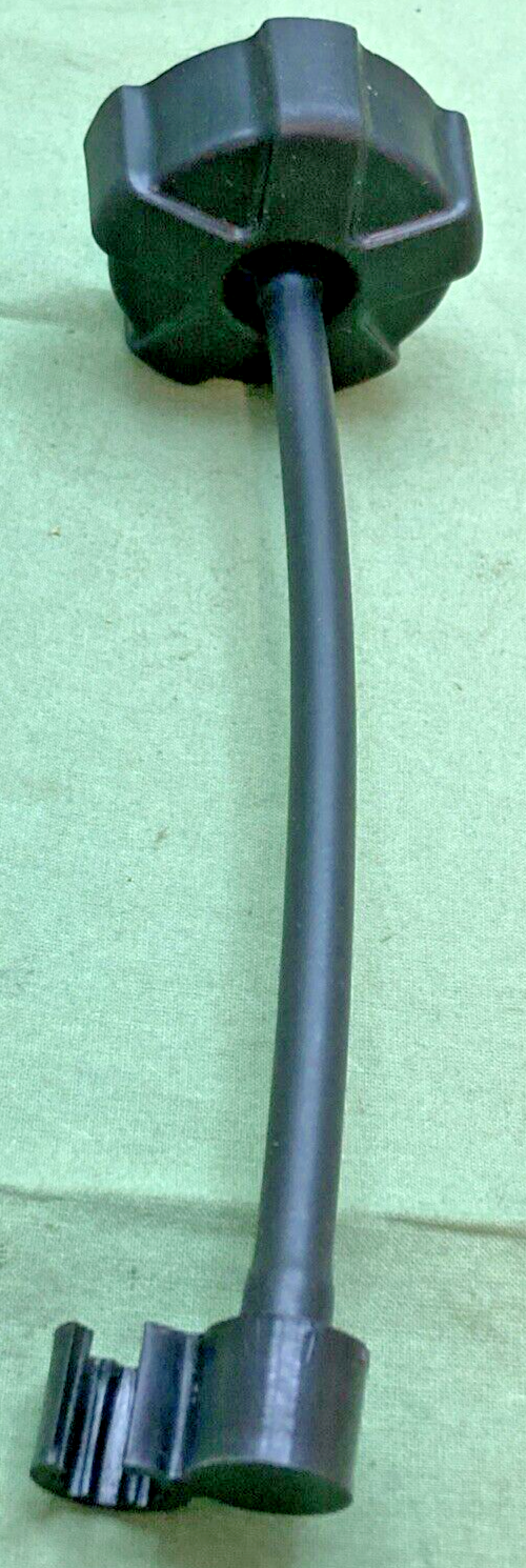 NEW GENUINE SUZUKI 44200-46900 FUEL CAP ASSEMBLY
