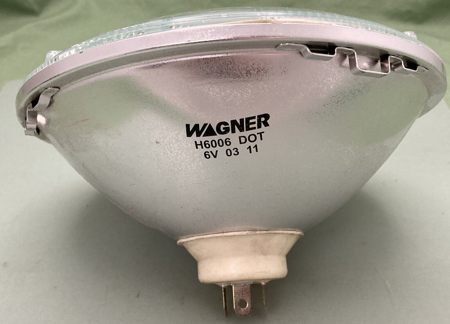 QTY 2 NEW WAGNER H6006 Headlight Bulb 6 VOLT