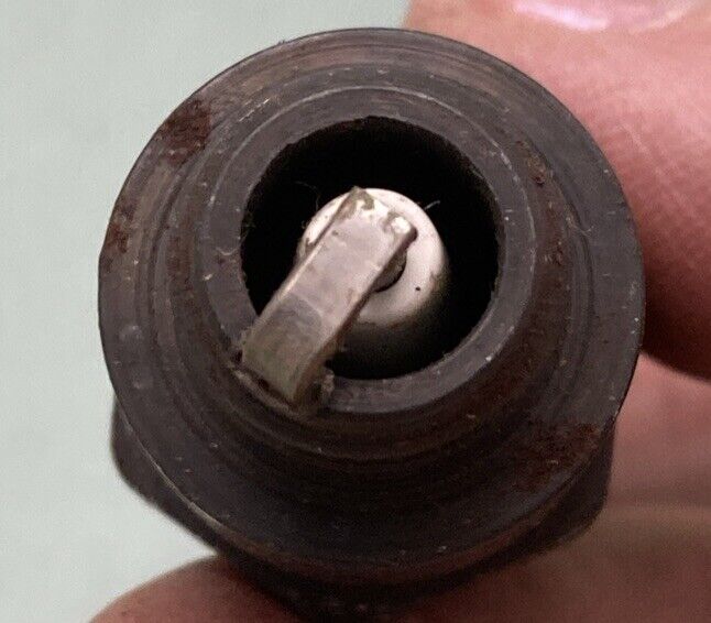 NEW GENUINE AUTOLITE AR10S SPARK PLUGS
