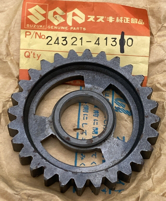 NEW GENUINE SUZUKI 24321-41310 Gear, 2ND Driven