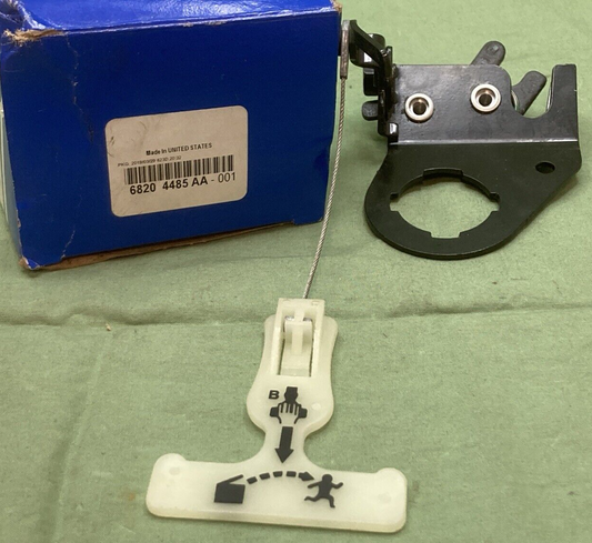 NEW GENUINE MOPAR 68204485AA Storage Bin Lid Latch Left FITS 2013-2023 Ram