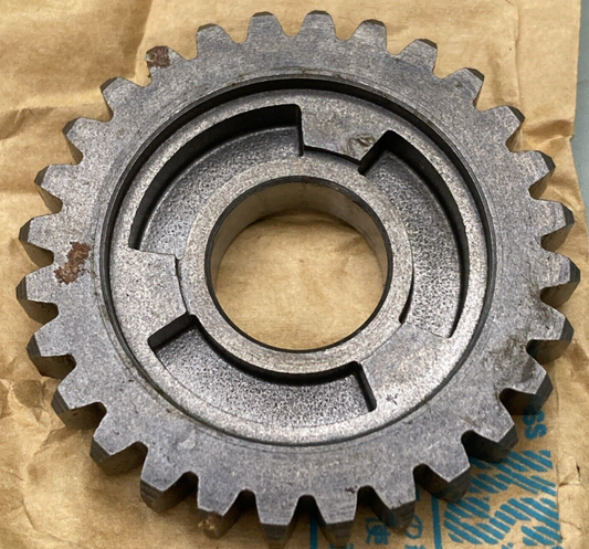 NEW GENUINE SUZUKI 24331-41500 Gear, 3RD Driven