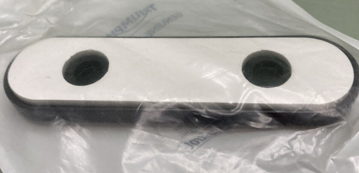 NEW GENUINE TRIUMPH T2700443 Reflector, Red Oval, Us, Uc, Ca, Sg