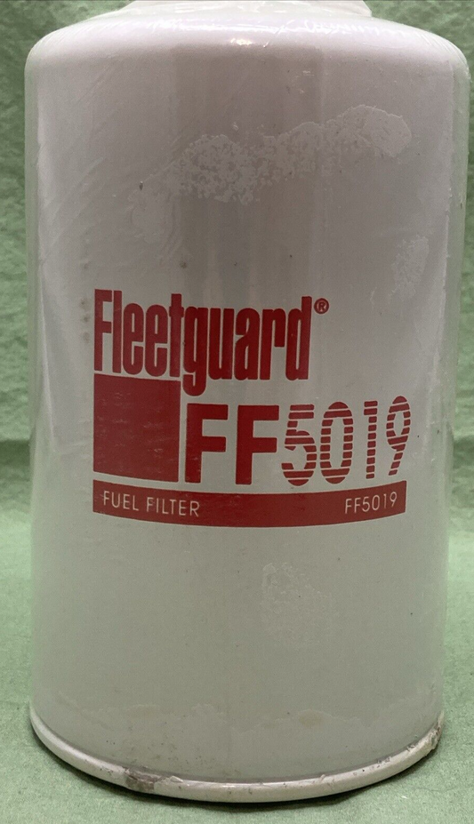 NEW GENUINE FLEETGUARD FF5019 FUEL FILTER International / Komatsu