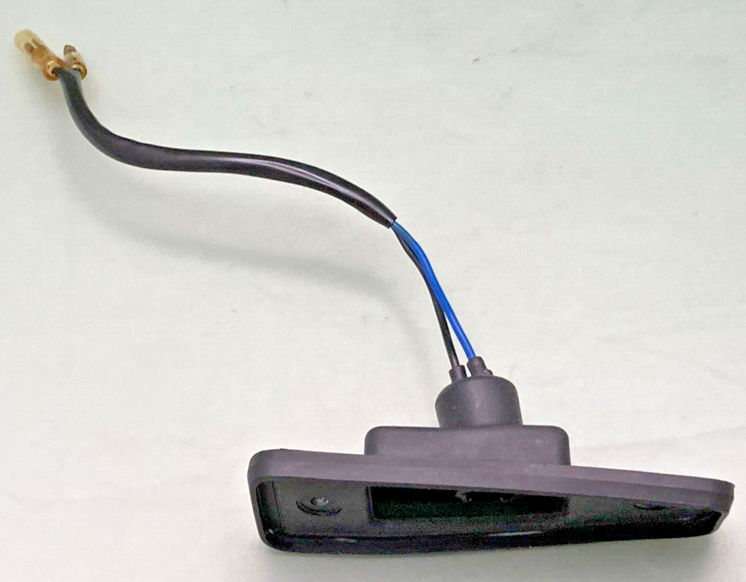 NEW GENUINE YAMAHA 38W-84717-00 TAILLIGHT UNIT ASSEMBLY