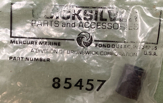 QTY 2 NEW GENUINE MERCURY QUICKSILVER 85457 COUPLER, INDICATOR PLASTIC