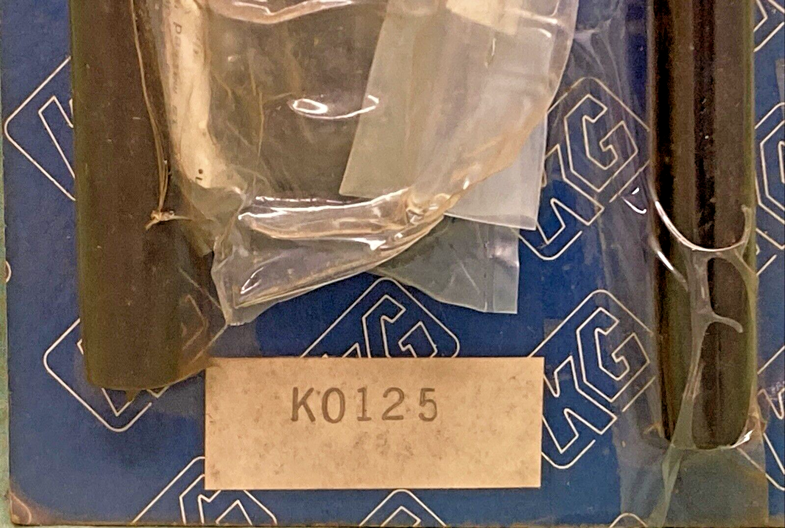 44036885