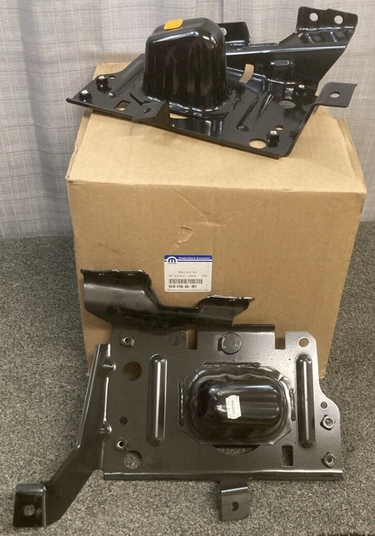 NEW GENUINE MOPAR 68404156AA Bumper Bracket Kit LH & RH FITS 2019-2024 Ram 1500