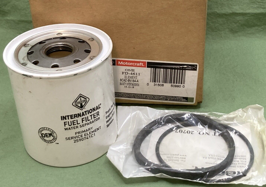 NEW GENUINE MOTORCRAFT  FD-4611 FUEL FILTER W/ GASKETS