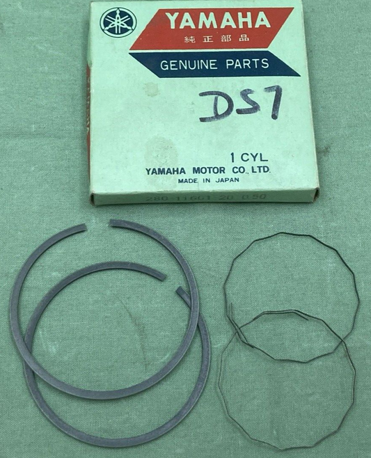 NEW GENUINE YAMAHA 280-11601-20 PISTON RING SET 2ND 0.50 O/S