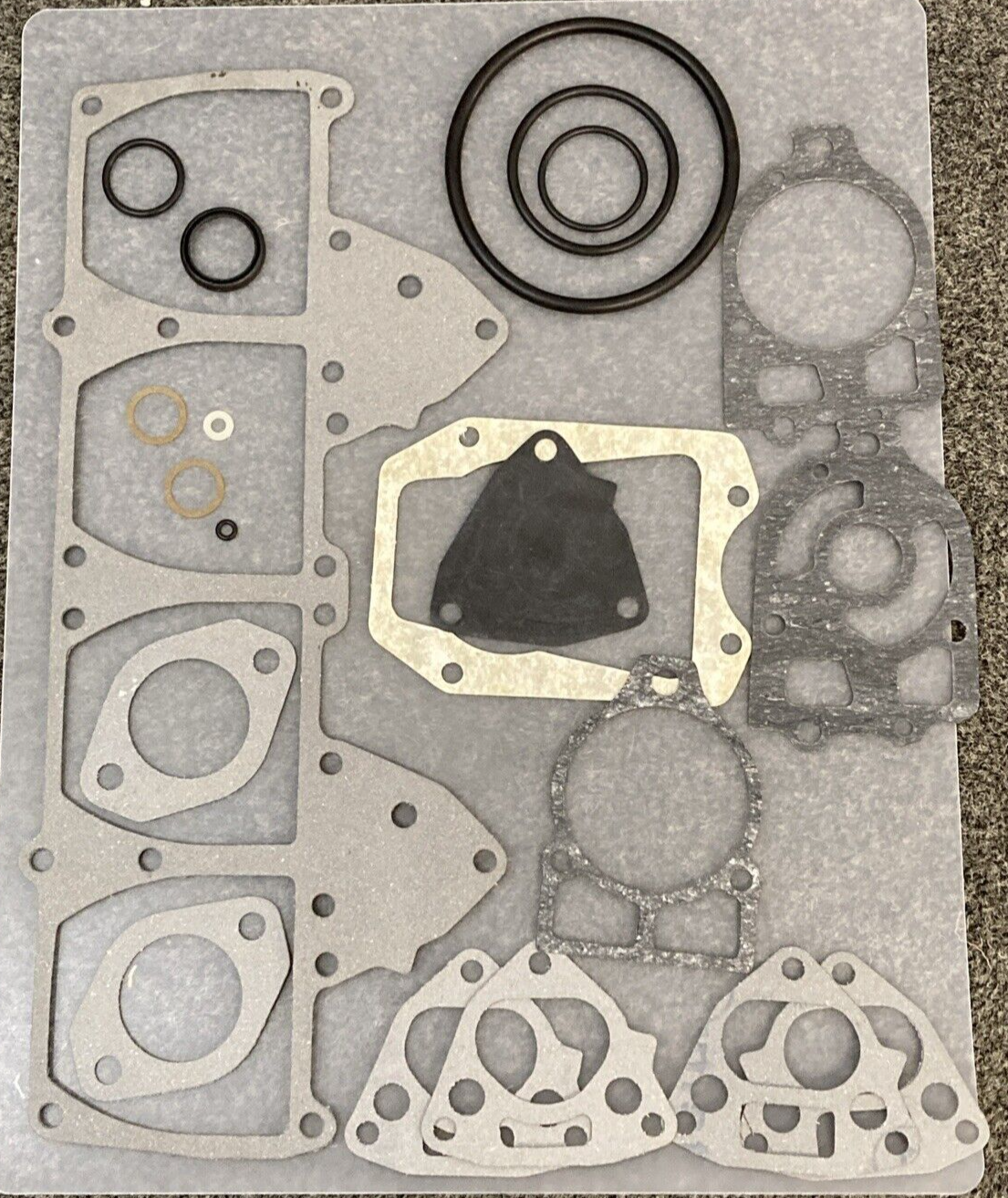 NEW GENUINE MERCURY QUICKSILVER 27-64203A75 MOTOR OVERHAUL GASKET SET