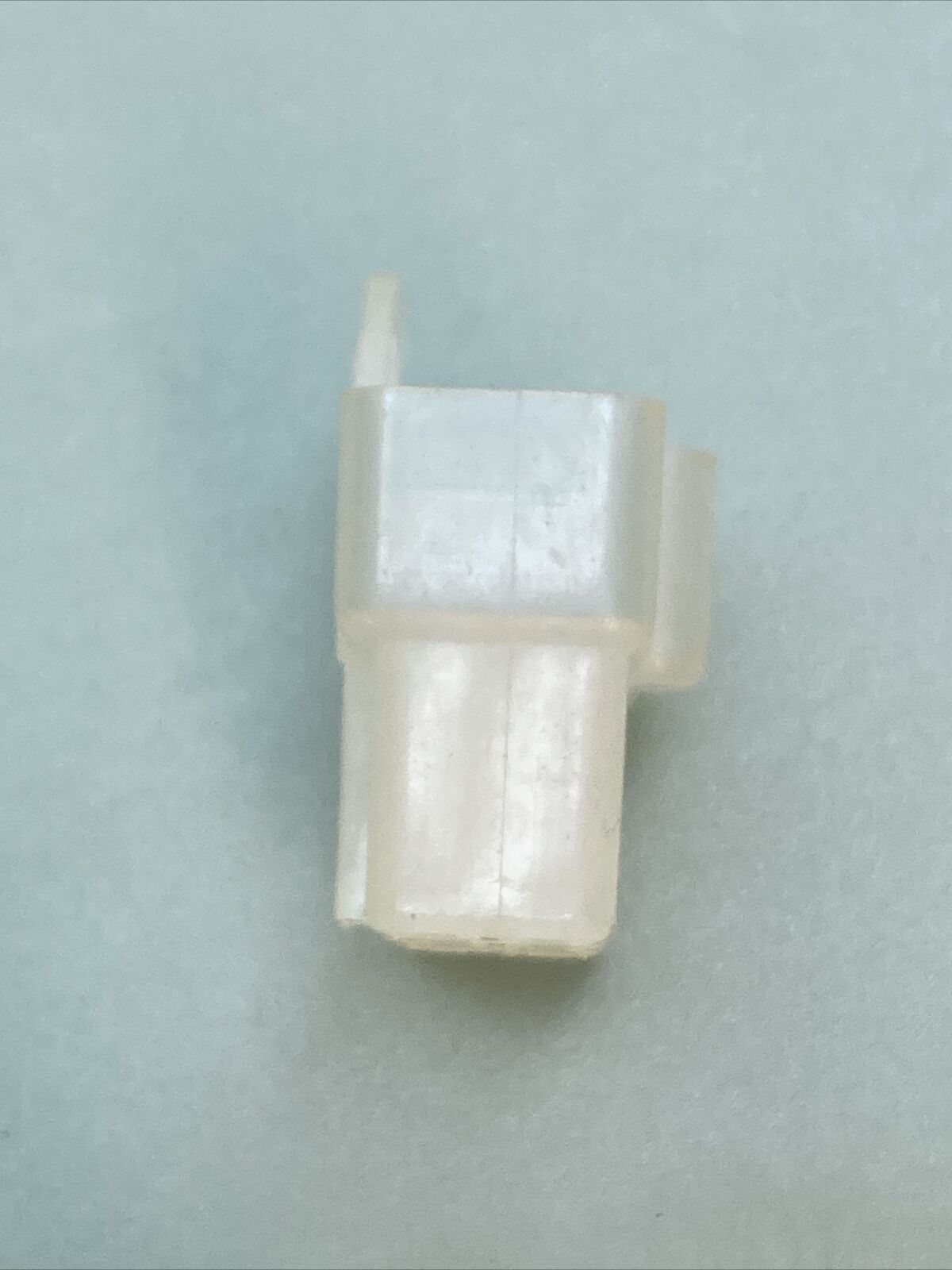 NEW IN LINE CN1325 CONNECTOR SHELL ELEC 6 WAY