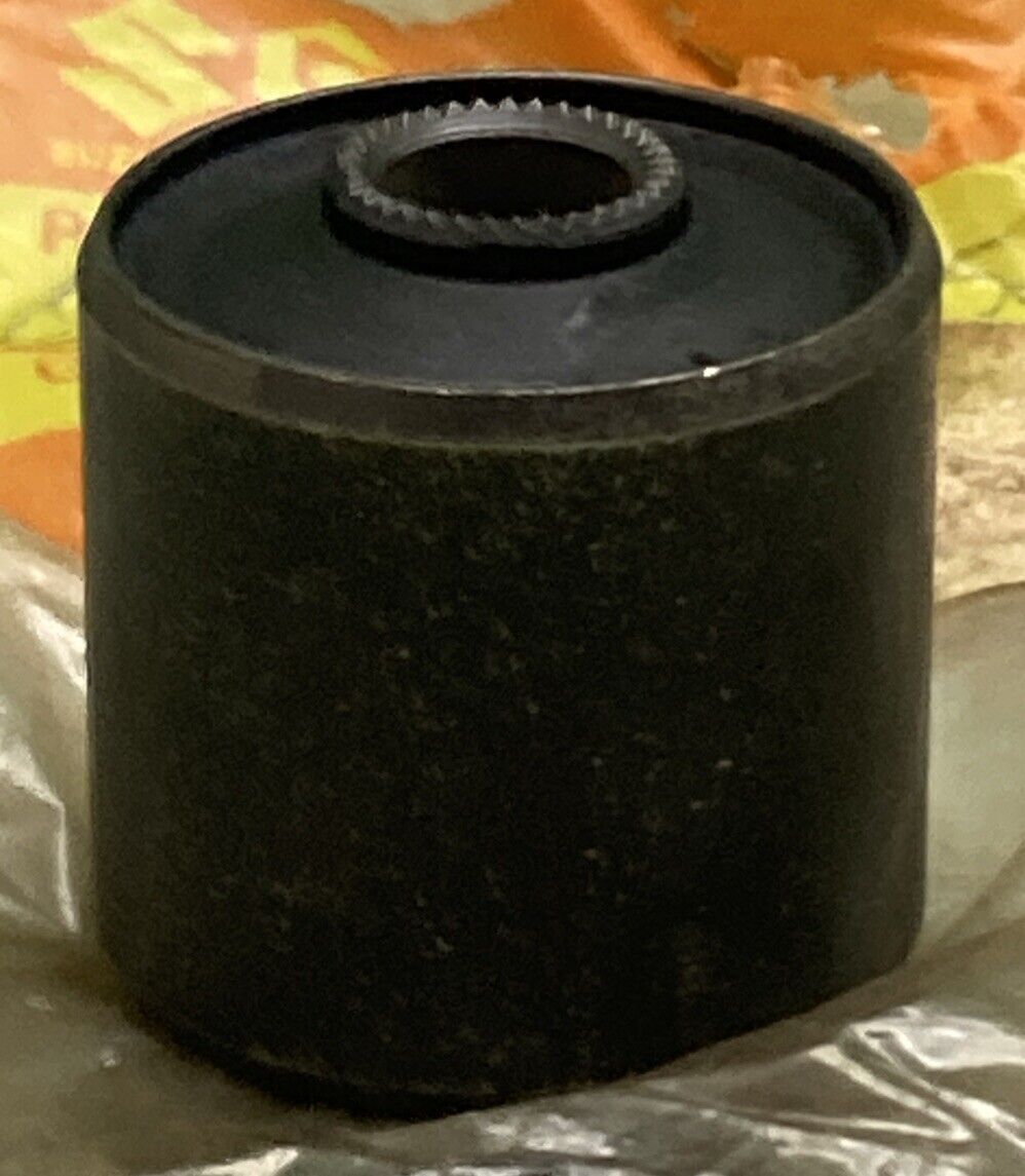 NEW GENUINE SUZUKI 09319-10055 A-ARM BUSHING