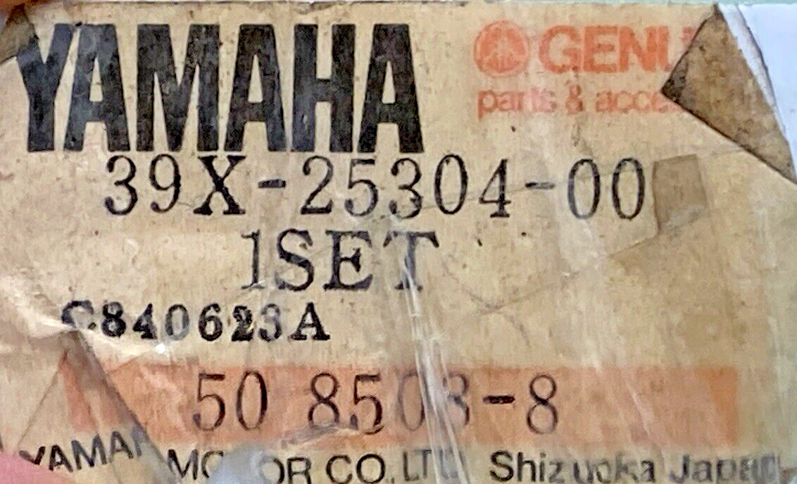 QTY 5 NEW GENUINE YAMAHA 39X-25304-00 REAR SPOKE INCOMPLETE SET