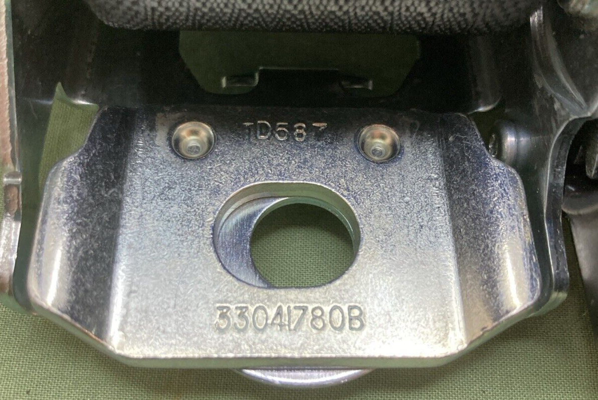 NEW GENUINE MOPAR ZV69DX9AJ Front Left Outer Seat Belt Retractor