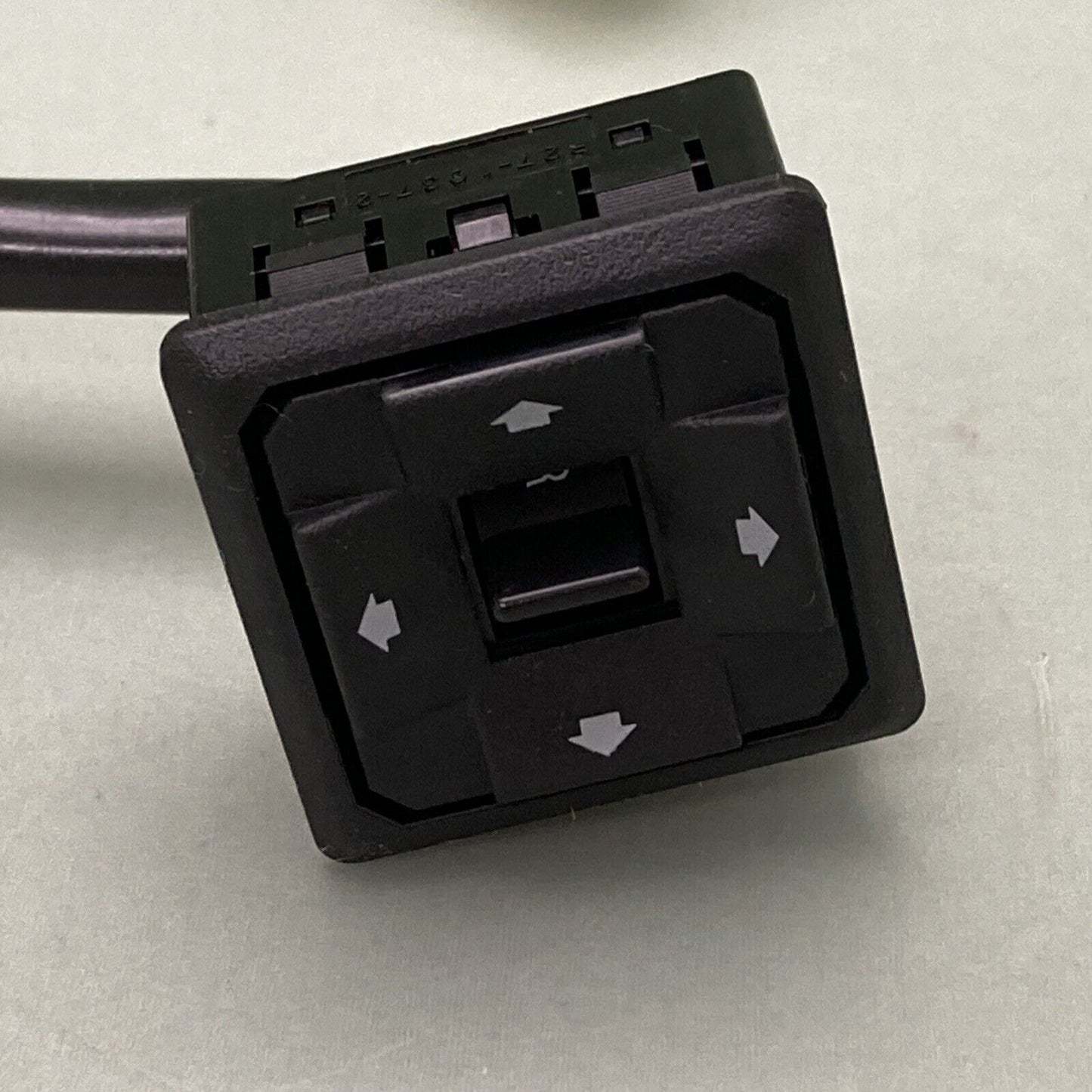 NEW GENUINE PACCAR P27-1037-2 SWITCH MIRROR