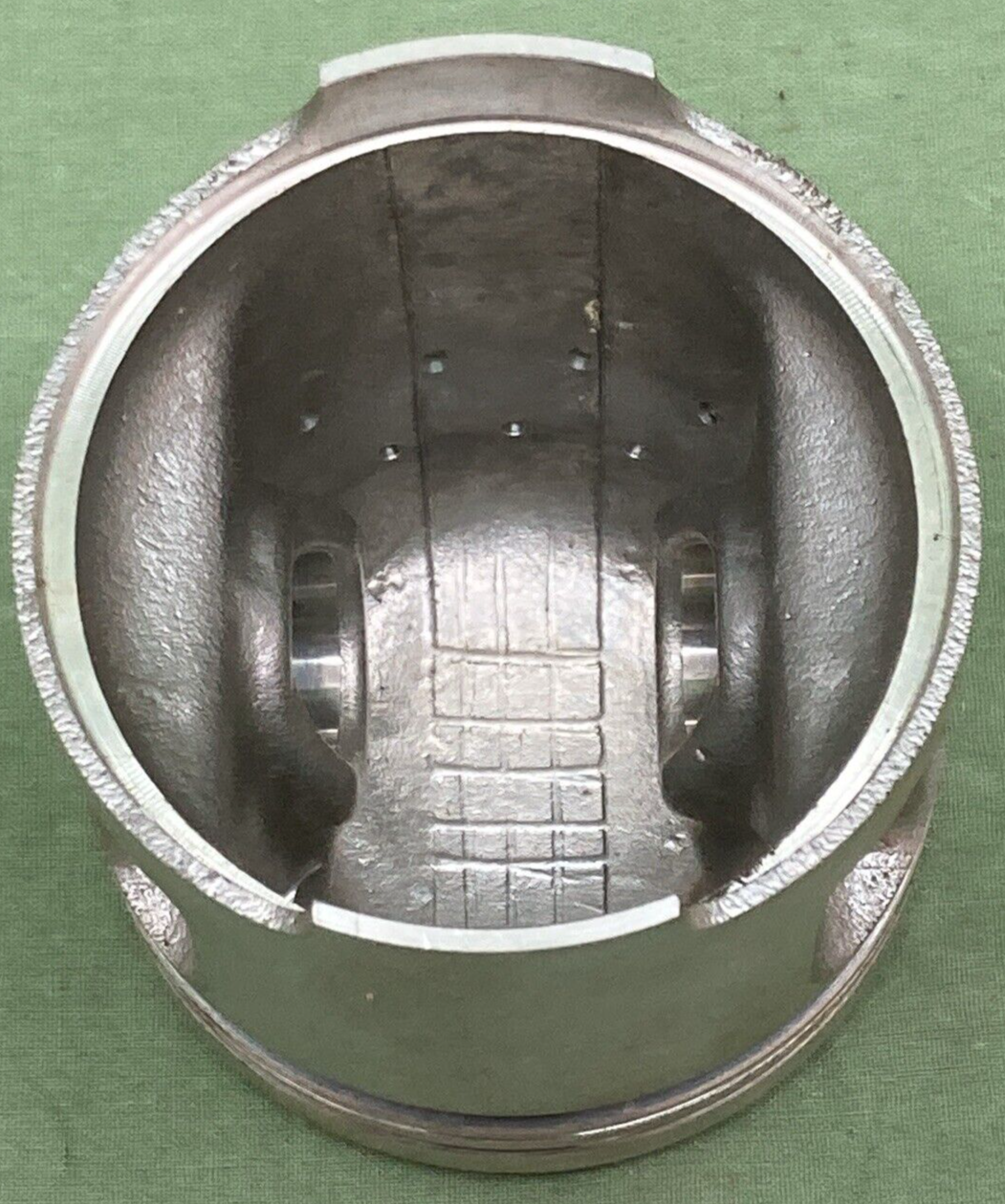NEW GENUINE HONDA 13102-362-000 PISTON 0.25 O/S FOR XL175
