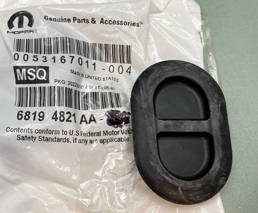 NEW GENUINE MOPAR 68194821AA Plug-Rubber