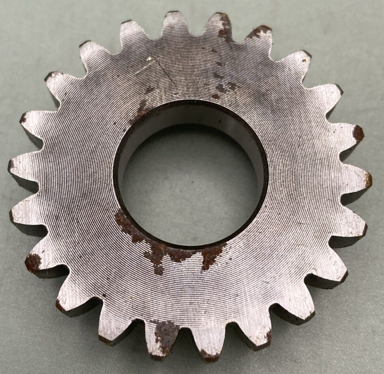 NEW GENUINE SUZUKI 24251-41300 Gear, 5TH Drive