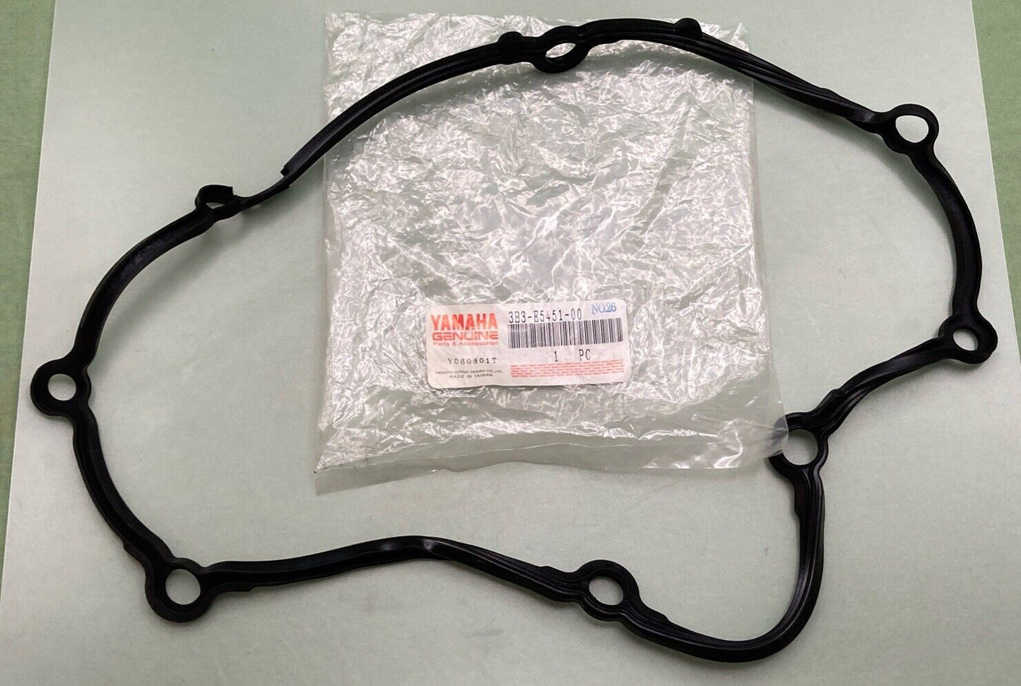 QTY 3 NEW GENUINE YAMAHA 3B3-E5451-00 CRANKCASE GASKET