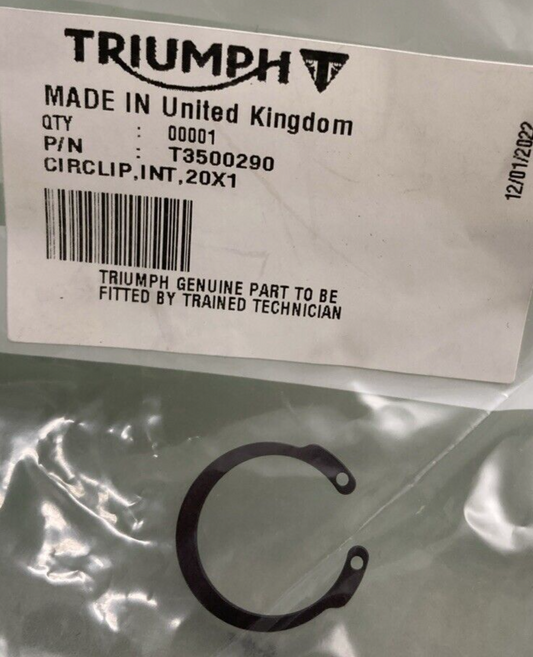 NEW GENUINE TRIUMPH T3500290 Circlip, Int, 20 X 1