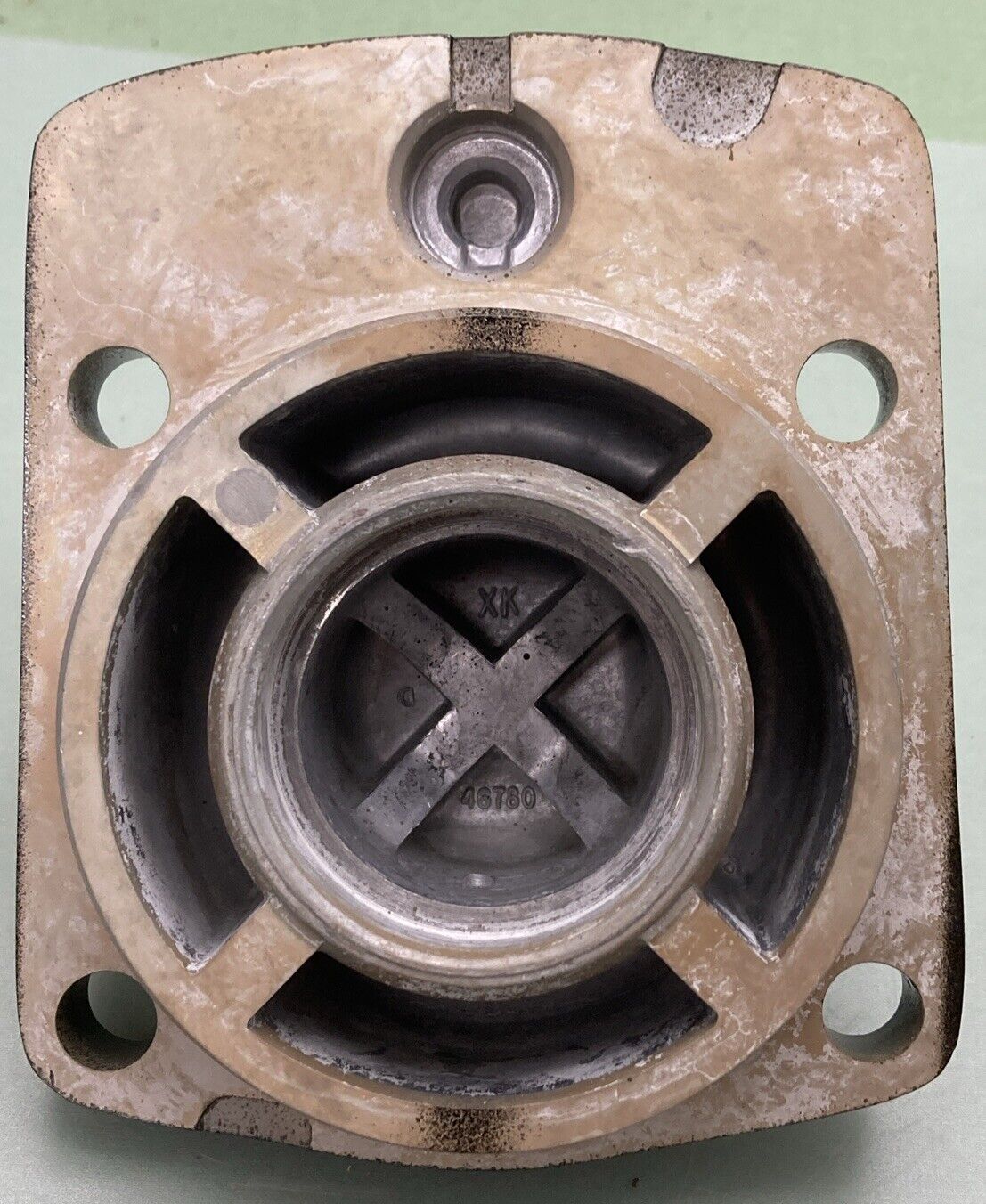 NEW GENUINE MERCURY QUICKSILVER 47752 A1 COVER ASSEMBLY