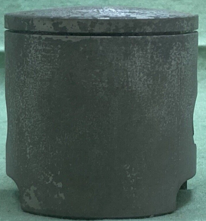 NEW GENUINE YAMAHA 39W-11635-00 PISTON 1ST 0.25 O/S