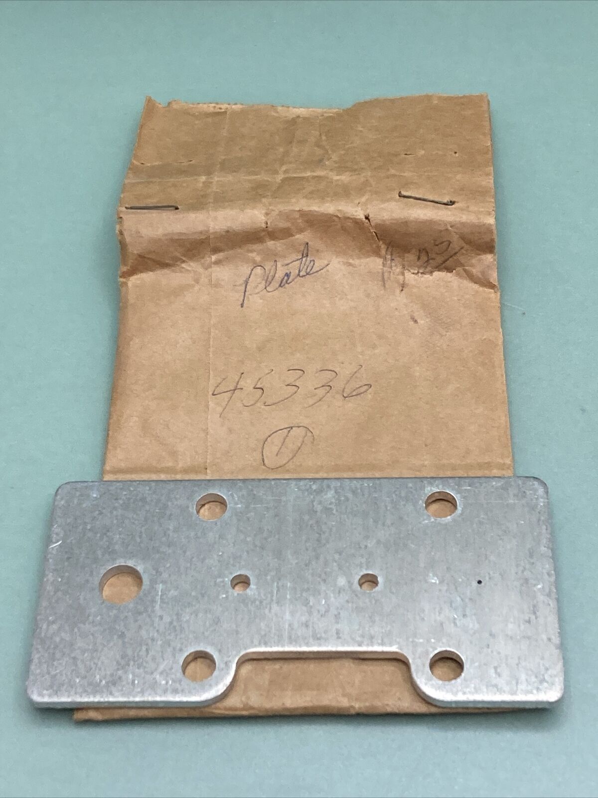 NEW REPLACES MERCURY QUICKSILVER 45336 PLATE