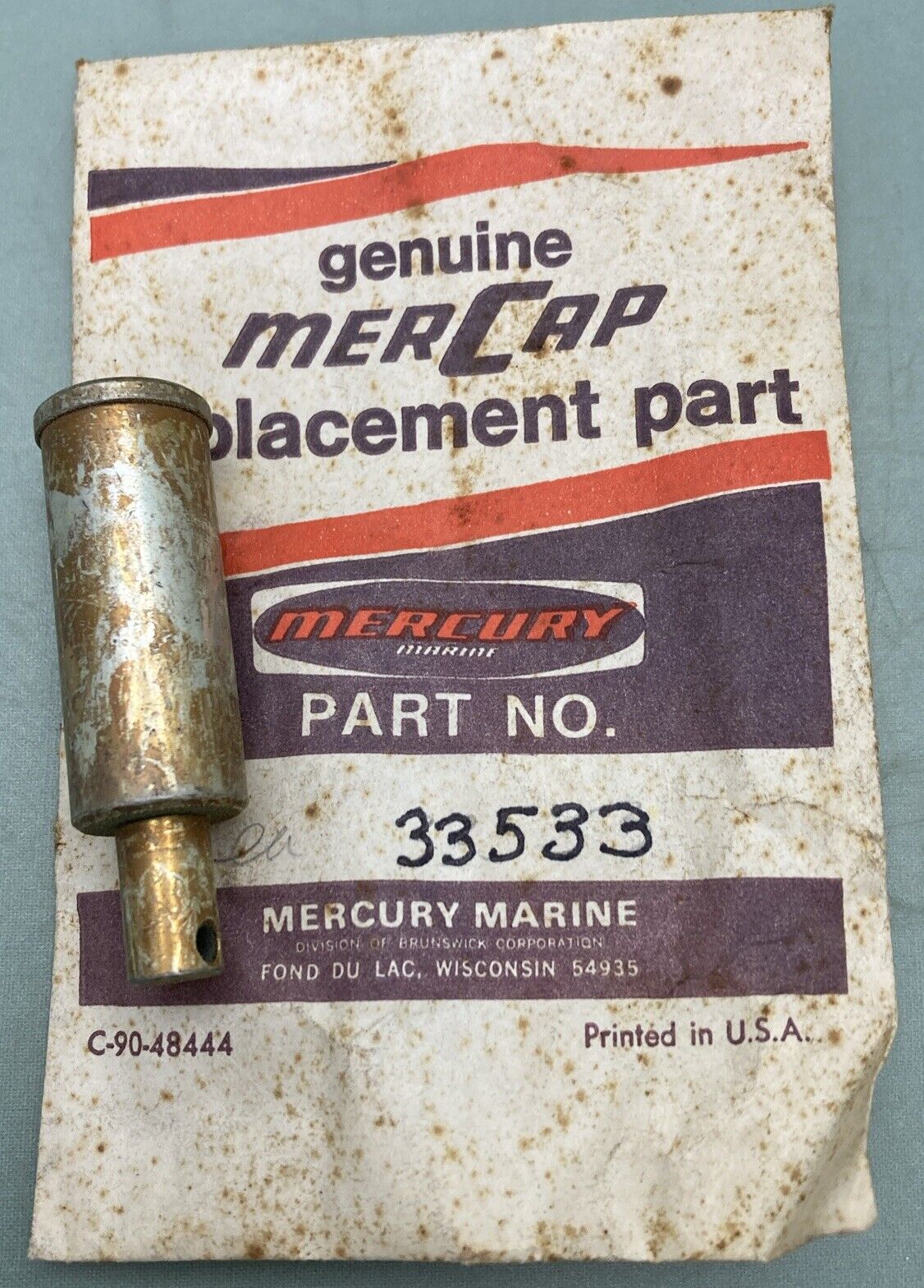 NEW GENUINE MERCURY QUICKSILVER 33533 SOCKET THROT CON HSNG MERC 200