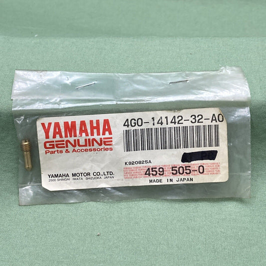 NEW GENUINE YAMAHA 4G0-14142-32-A0 CARBURETOR  Jet, Pilot ( 325)