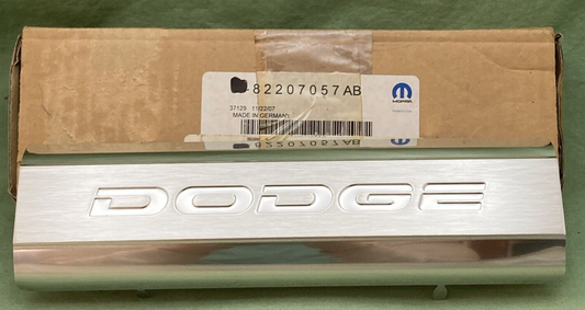 NEW GENUINE MOPAR 82207057AB Protector Door Entry