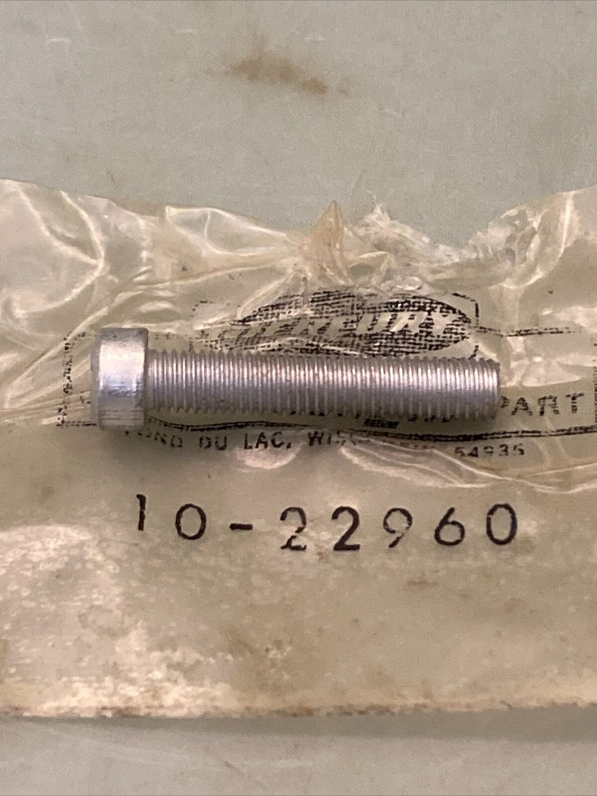 QTY 2 NEW GENUINE MERCURY QUICKSILVER 10-22960 SCREW