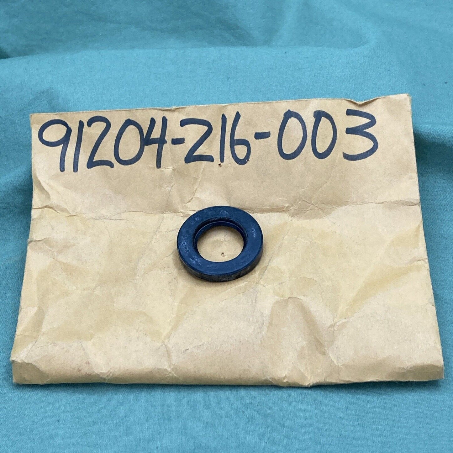 QTY 2 NEW REPLACES HONDA 91204-216-003 TRANSMISSION Oil Seal (20X35X5.5)