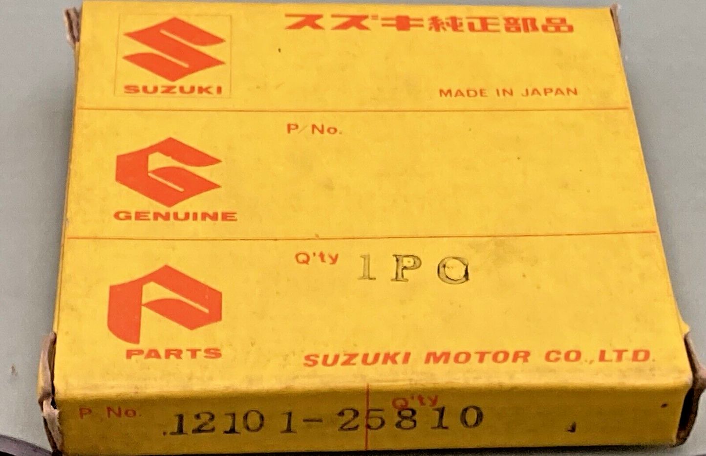 NEW GENUINE SUZUKI 12101-25810 PISTON RING SET