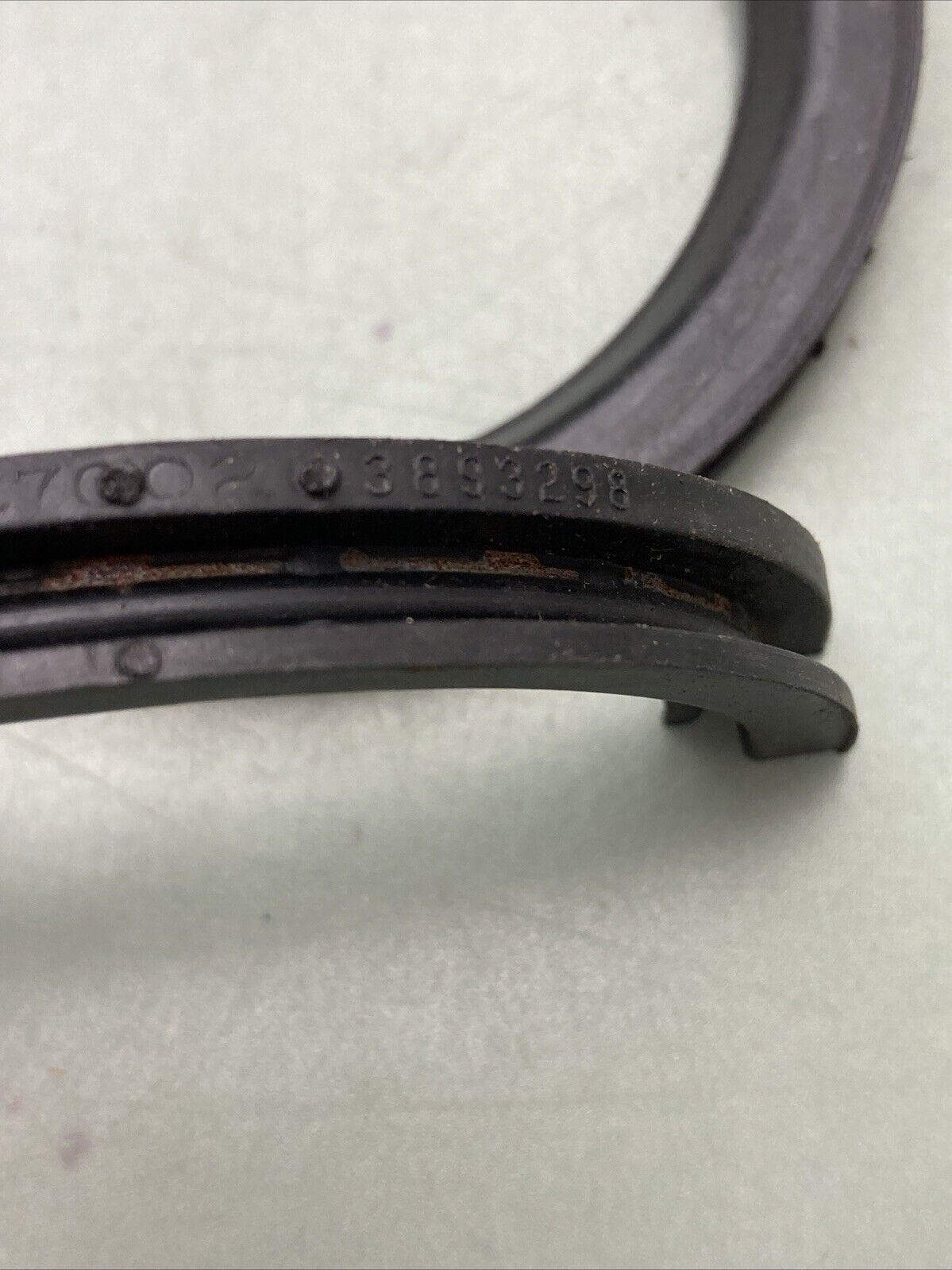 NEW MERCURY QUICKSILVER 26-37479 OIL SEAL