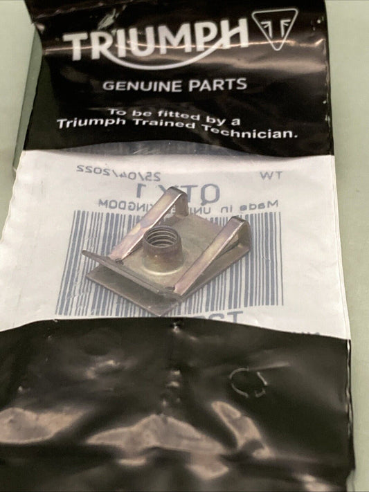 NEW GENUINE TRIUMPH T3350123 Nut, Captive, M5, Non Secured
