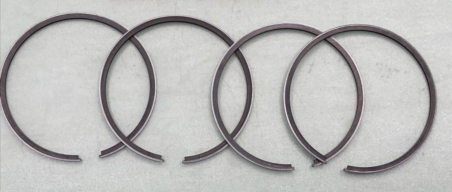 NEW GENUINE SUZUKI 12100-25850 PISTON RING SET