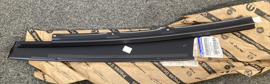 NEW GENUINE MOPAR 68102563AC B Pillar Applique Left Front Door Window FITS JEEP