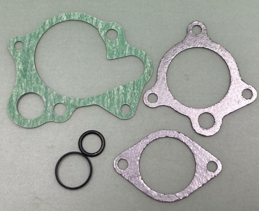 NEW GENUINE HONDA 061A1-KA3-S81 GASKET SET - SEE PHOTOS FOR PARTS INCLUDED