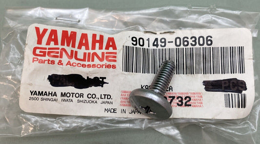 QTY 3 NEW GENUINE YAMAHA 90149-06306 FUEL TANK Screw