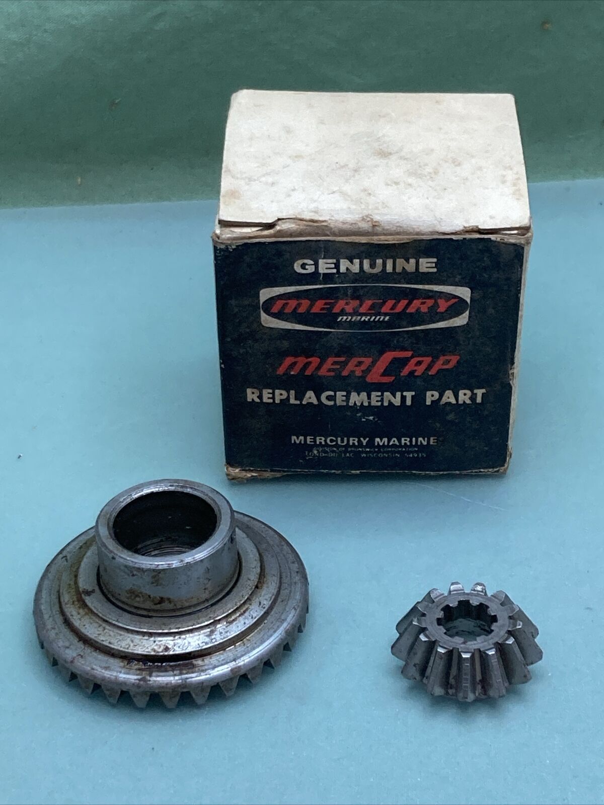 NEW GENUINE MERCURY QUICKSILVER 43-31823A1 REVERSE GEAR ASSEMBLY
