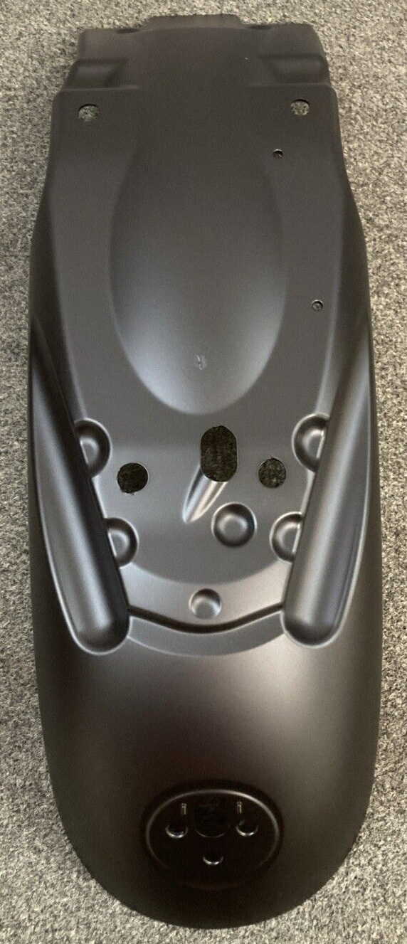 NEW GENUINE TRIUMPH T2302372 MUDGUARD STREET CUP REAR BLACK