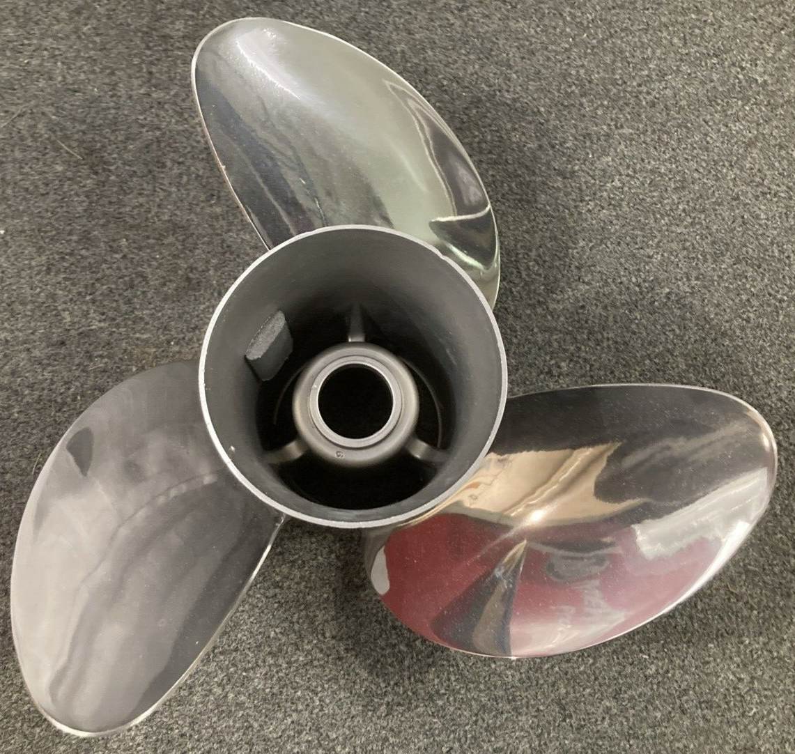 NEW GENUINE MERCURY 48-8M0151237 PROPELLER ENERTIA 3-BLADE RH 14.3"D 18PITCH SS