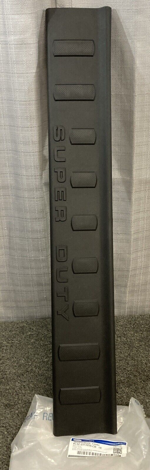 NEW GENUINE FORD 8C3Z-2513209-CB DOOR SILL SCUFF PLATE 08-25 FORD MODELS