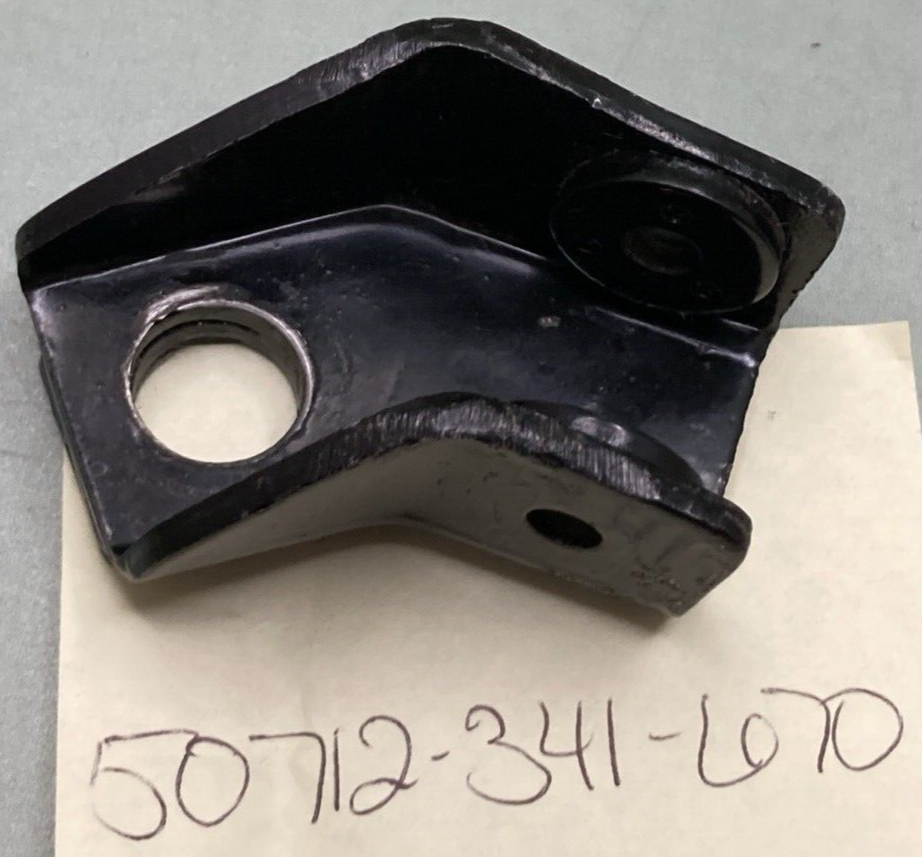 HONDA 50712-341-670 BRACKET LEFT PILLION STEP