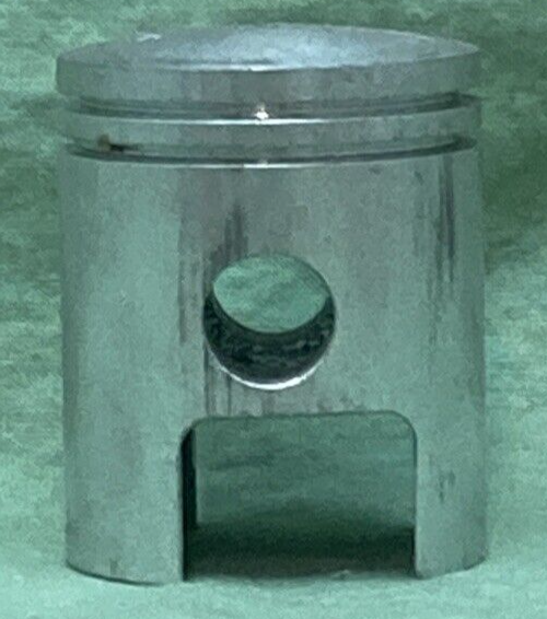 NEW GENUINE YAMAHA 109-11631-02-96 PISTON