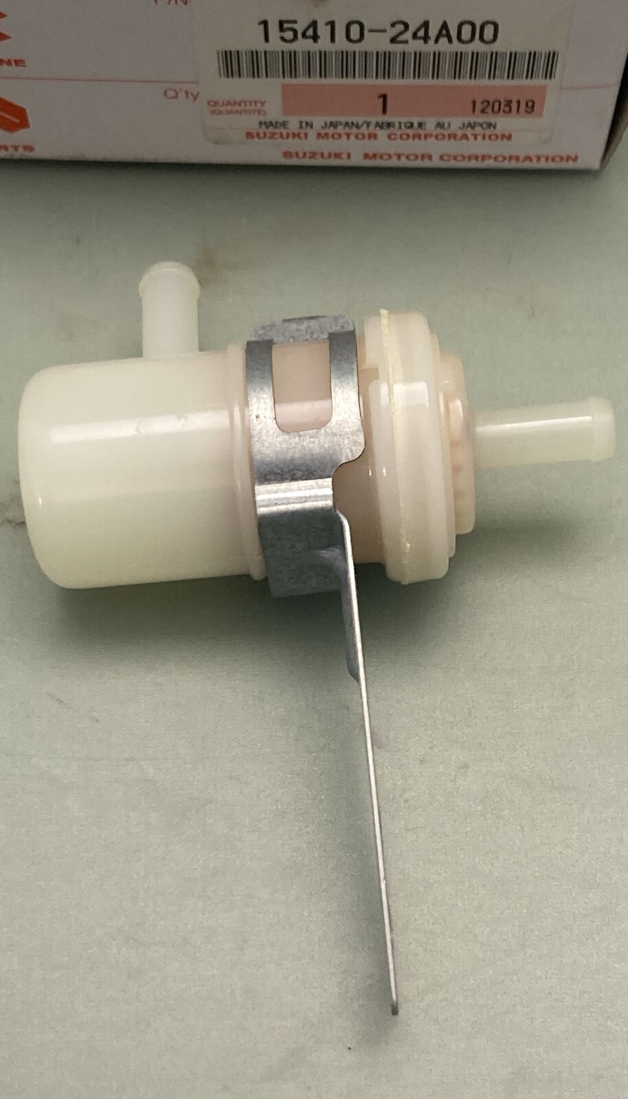 NEW GENUINE SUZUKI 15410-24A00 FUEL FILTER