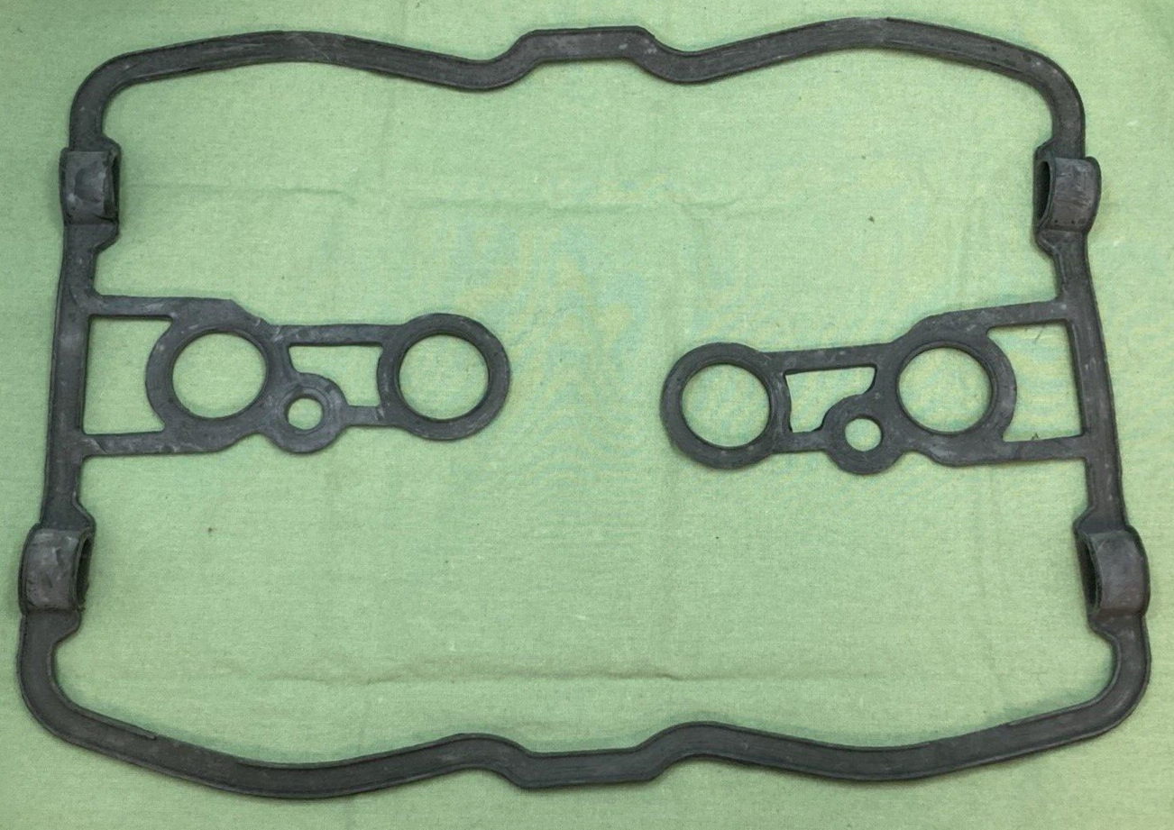 NEW GENUINE TRIUMPH T3990027 ENGINE SERVICE KIT COMPLETE